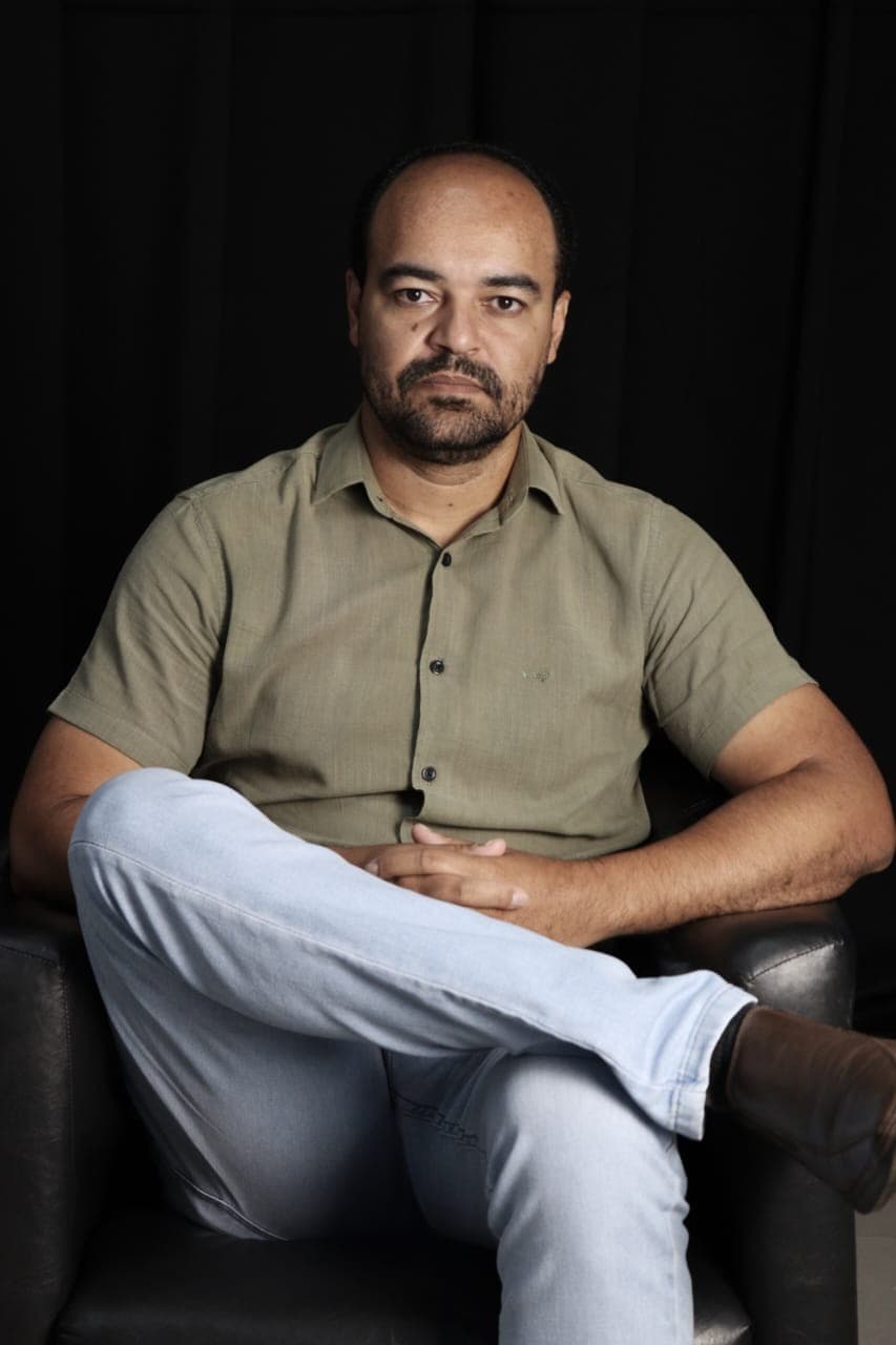 Dr. Frank Eduardo, fisioterapeuta, educador e desenvolvedor de soluções em saúde